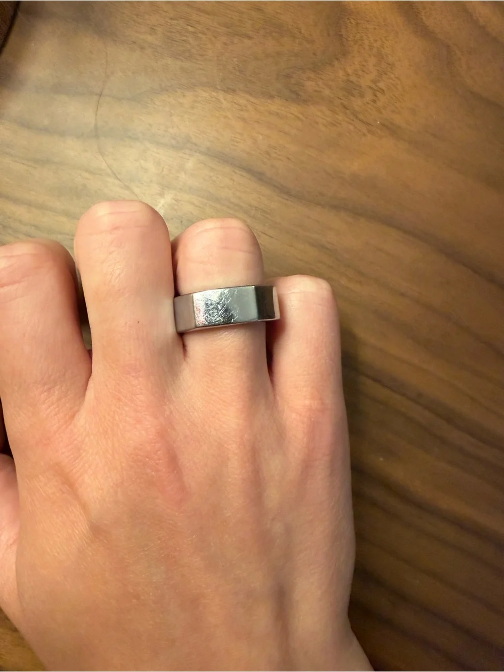 Oura Ring 3  - Silver with Charging Dock